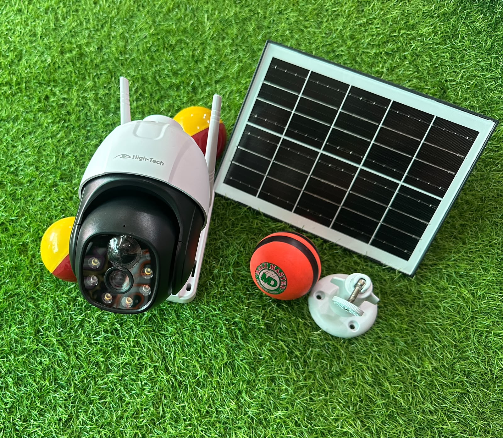 Solar Powered WiFi PTZ Security Camera – Outdoor Wireless CCTV with Night Vision & Motion Detection