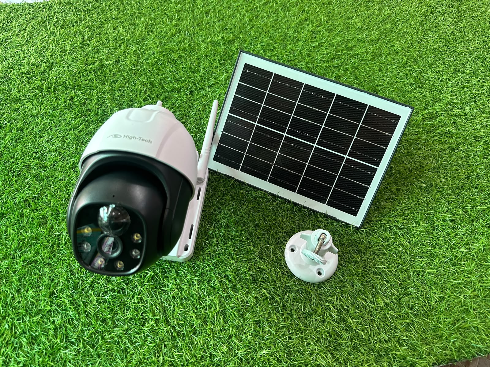 Solar Powered WiFi PTZ Security Camera – Outdoor Wireless CCTV with Night Vision & Motion Detection